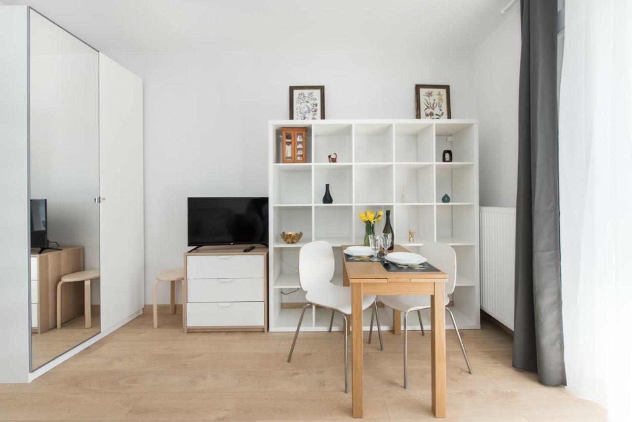 Super Apart Czechowa 1a/48 Warszawa Zewnętrze zdjęcie