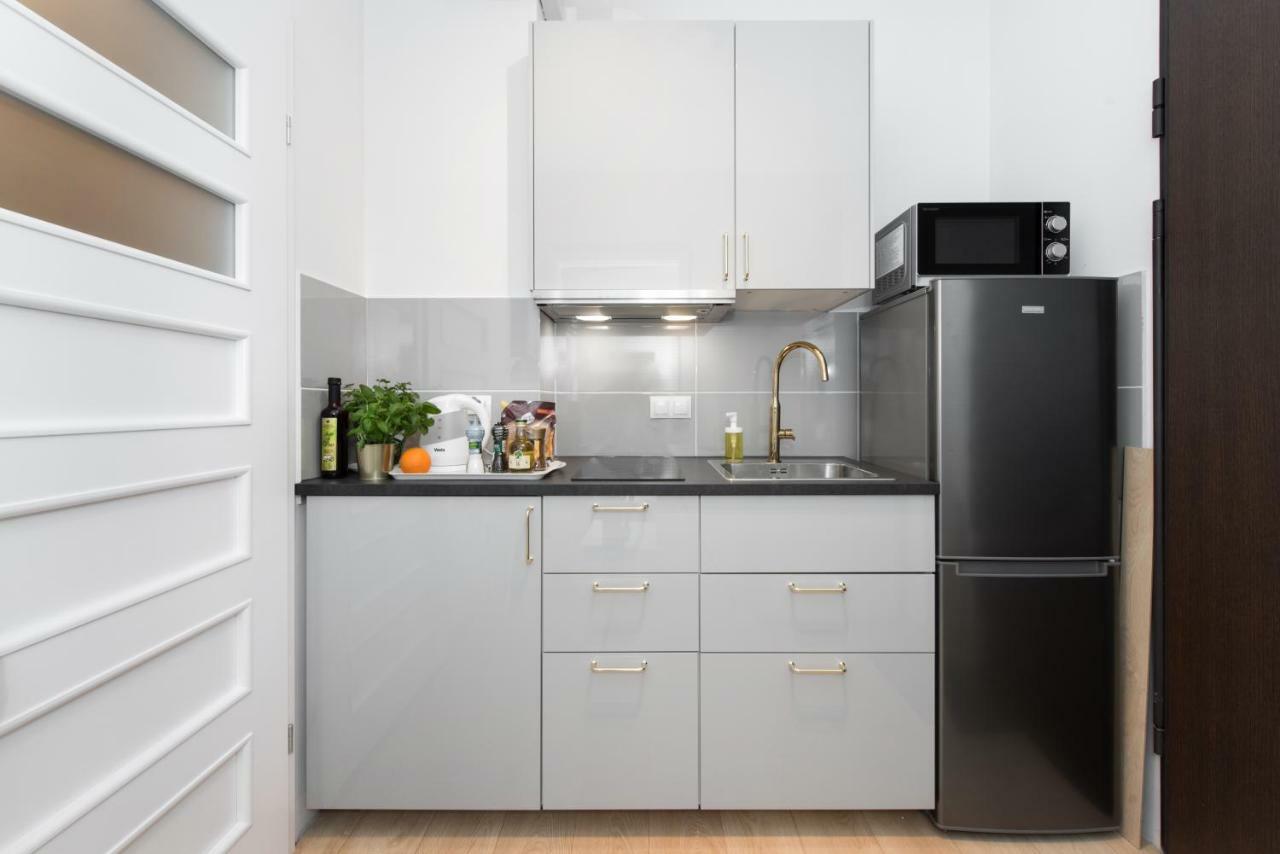 Super Apart Czechowa 1a/48 Warszawa Zewnętrze zdjęcie